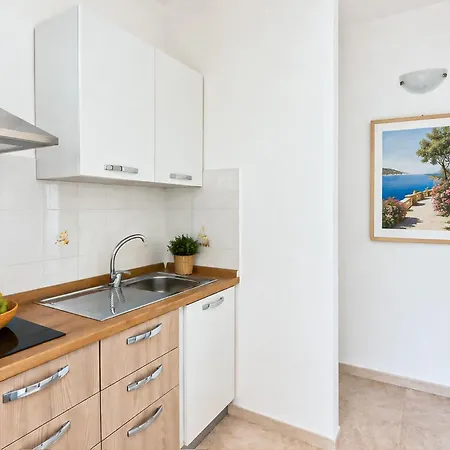 House In Marina 071